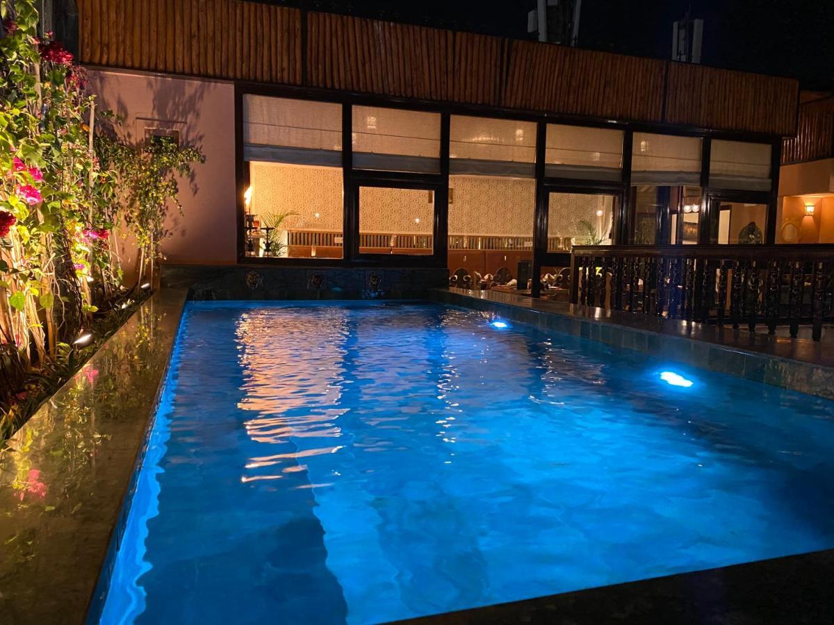 Riad Wazani Square & Spa Маракеш Екстериор снимка