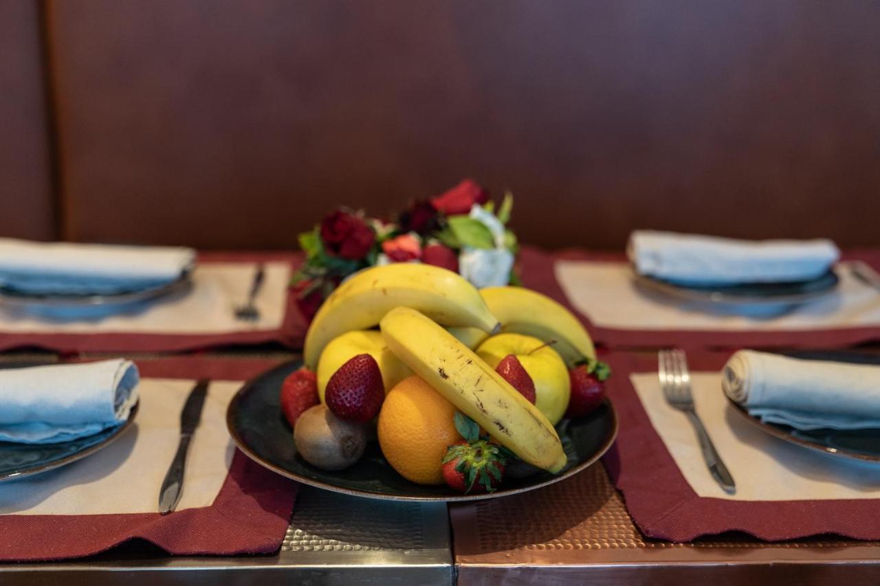 Riad Wazani Square & Spa Маракеш Екстериор снимка