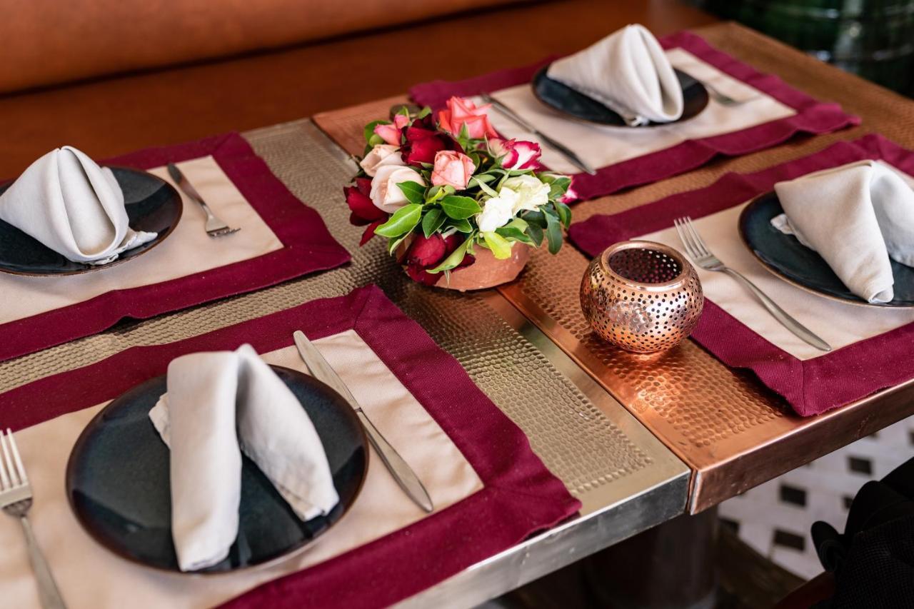 Riad Wazani Square & Spa Маракеш Екстериор снимка