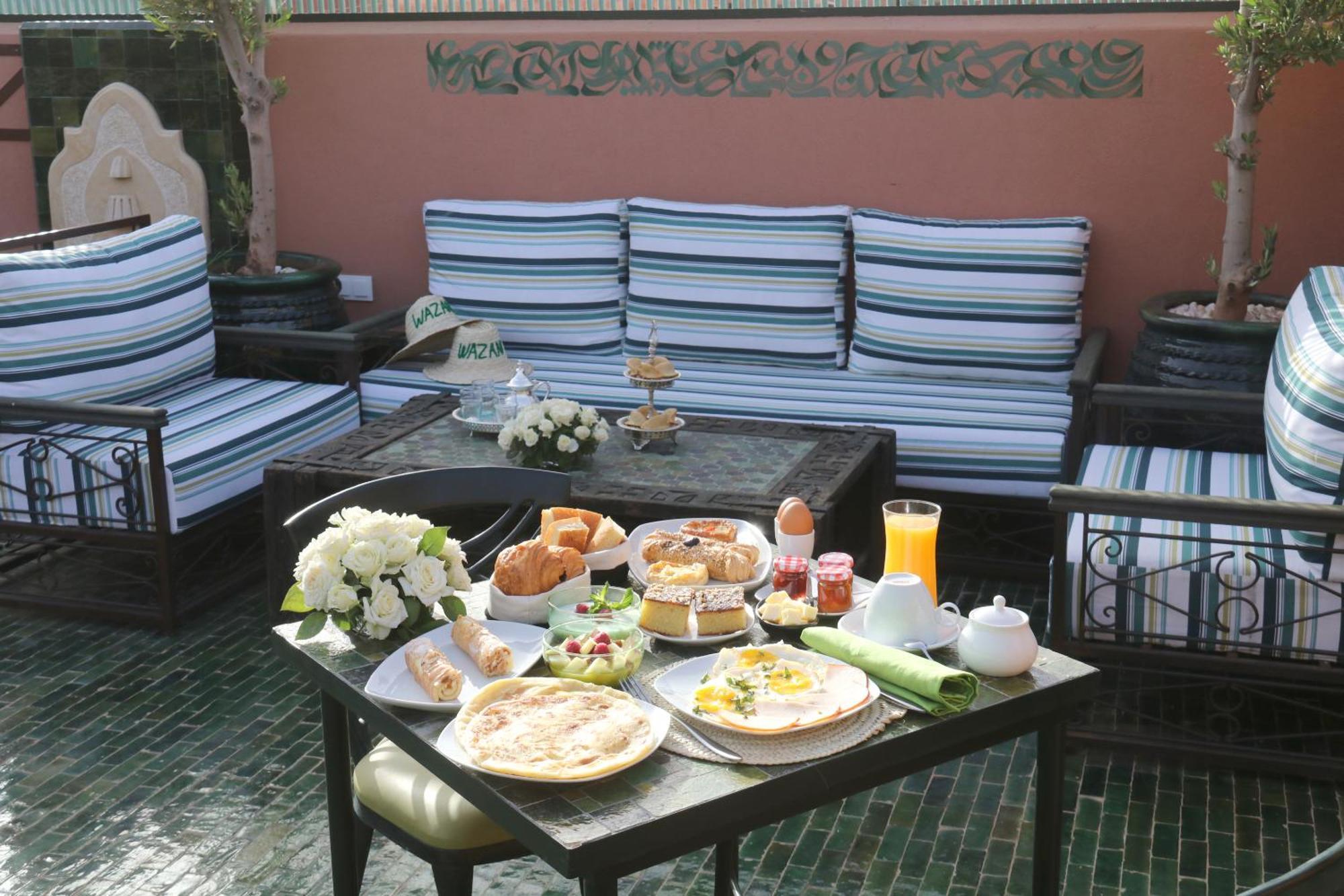 Riad Wazani Square & Spa Маракеш Екстериор снимка