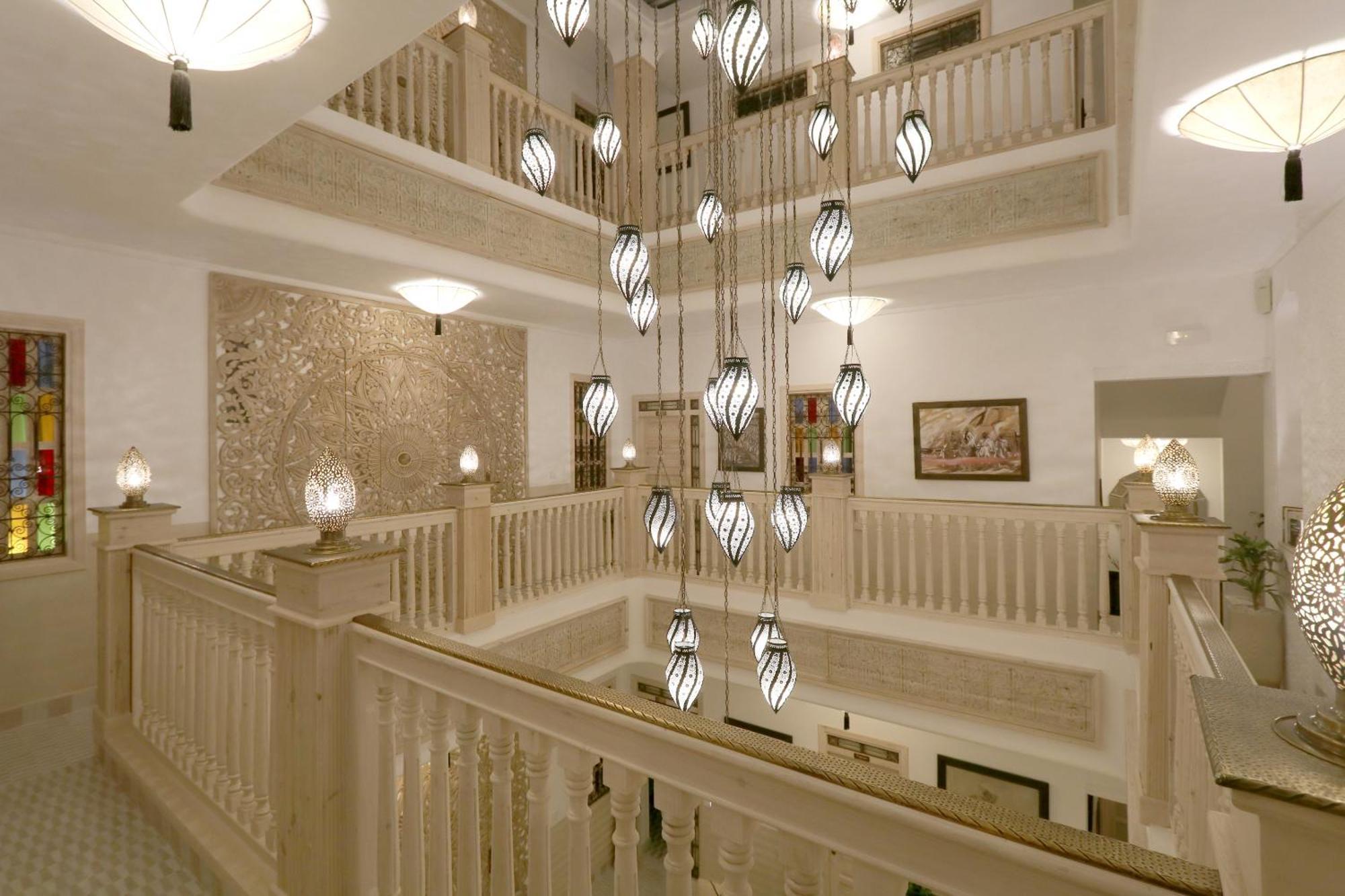 Riad Wazani Square & Spa Маракеш Екстериор снимка