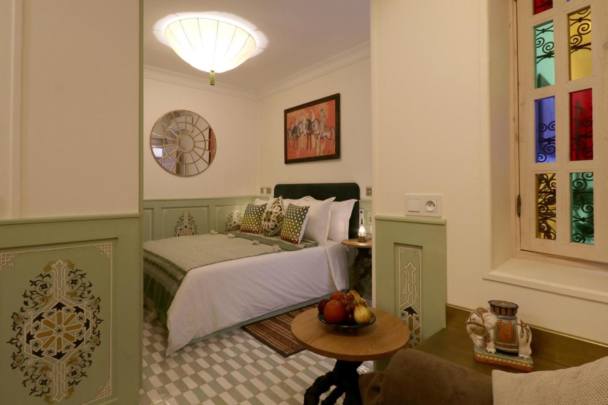 Riad Wazani Square & Spa Маракеш Стая снимка