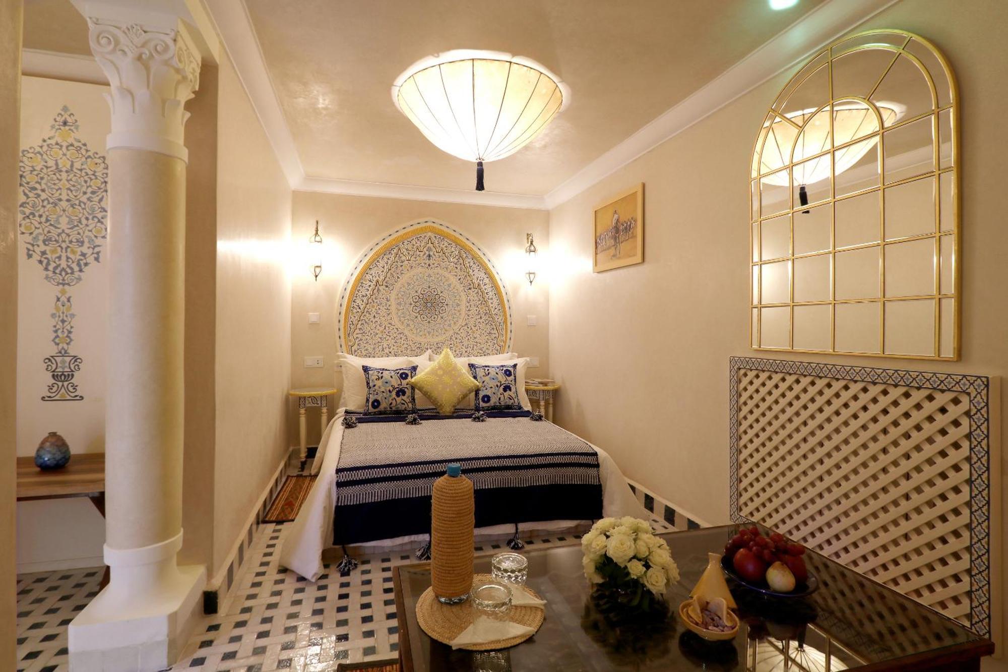 Riad Wazani Square & Spa Маракеш Стая снимка